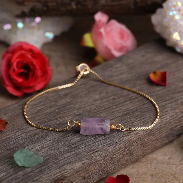 Adjustable Women’s Metal Chain Bracelet with Prismatic Stones