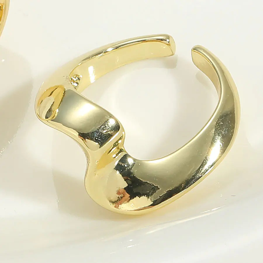 Metal Textured Oval Ring for Women