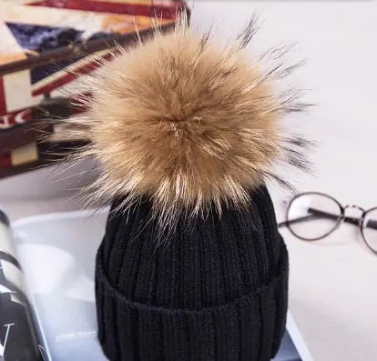 Women's Knitted Winter Cap with Pom Pom