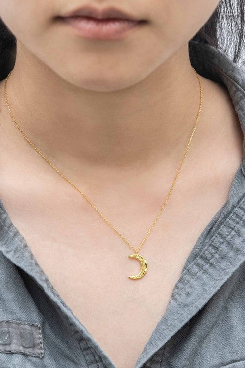 Crescent Moon Hammered Necklace | Gold (14K)